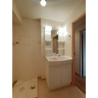 ルース　デラ　プレッソ　Ⅱ 203【管理NO：1-016390602-02030】 ★家具家電は申し込み後に搬入します 2026年07月下旬入居可能の物件画像