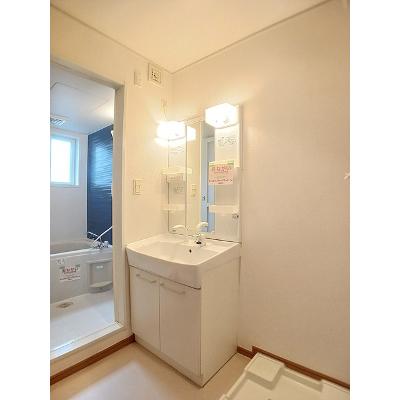 プティーシャ 102【管理NO：1-015262201-01020】 ★家具家電は申し込み後に搬入しますの物件画像