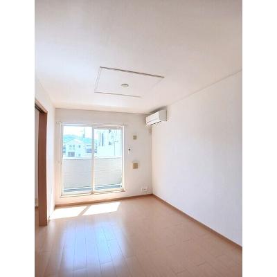 アルドーレ　Ⅱ 202【管理NO：1-014942902-02020】 ★家具家電は申し込み後に搬入します★の物件画像