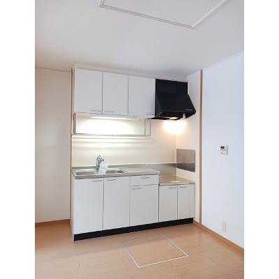 アルドーレ　Ⅰ 101【管理NO：1-014942901-01010】 ★家具家電は申し込み後に搬入しますの物件画像