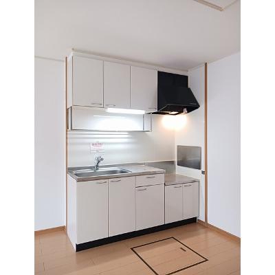 チェリ　ブラッサムⅡ 101【管理NO：1-014623102-01010】 ★家具家電は申し込み後に搬入しますの物件画像