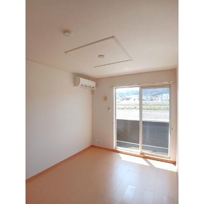 サニー　レジデンスＣ 102【管理NO：1-014281903-01020】 ★家具家電は申し込み後に搬入しますの物件画像