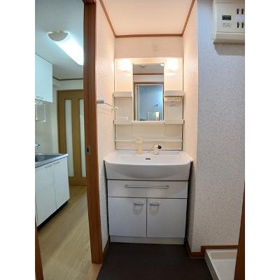 ヴィドゥ　カンパーニュ 101【管理NO：1-013750401-01010】 ★家具家電は申し込み後に搬入しますの物件画像