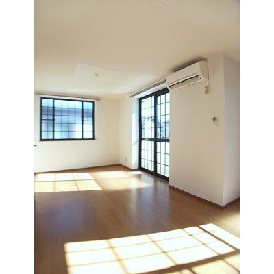 グランディール・堀越 202【管理NO：1-011037201-02020】 ★家具家電は申し込み後に搬入しますの物件画像