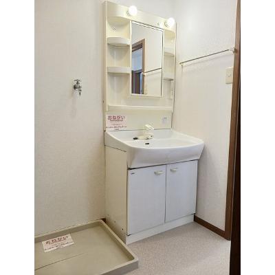 グランディール・堀越 202【管理NO：1-011037201-02020】 ★家具家電は申し込み後に搬入しますの物件画像