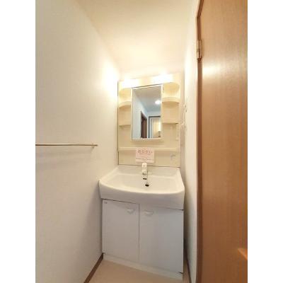 リファインド・Ｎ　Ⅰ 102【管理NO：1-010786301-01020】 ★家具家電は申し込み後に搬入しますの物件画像