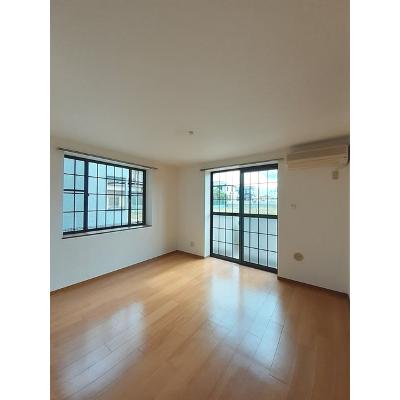 センチュリー２１　Ｉ 101【管理NO：1-010592802-01010】 ★家具家電は申し込み後に搬入しますの物件画像