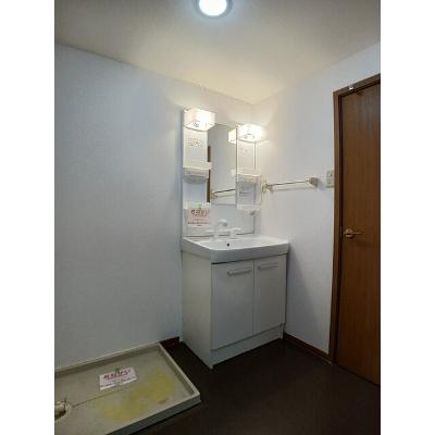 センチュリー２１　Ｈ 102【管理NO：1-010592801-01020】 ★家具家電は申し込み後に搬入しますの物件画像