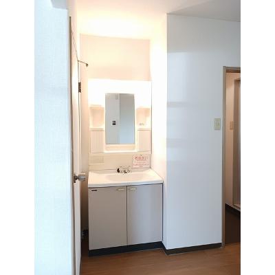 ニューシティー八栗口Ｂ 101【管理NO：1-005826701-01010】 ★家具家電は申し込み後に搬入しますの物件画像