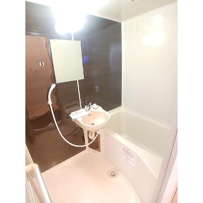 エルディム屋島 101【管理NO：1-001816201-01010】 ★家具家電は申し込み後に搬入しますの物件画像