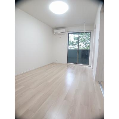 トイロ真時 101【管理NO：1-027189801-01010】 ★家具家電は申し込み後に搬入します★の物件画像