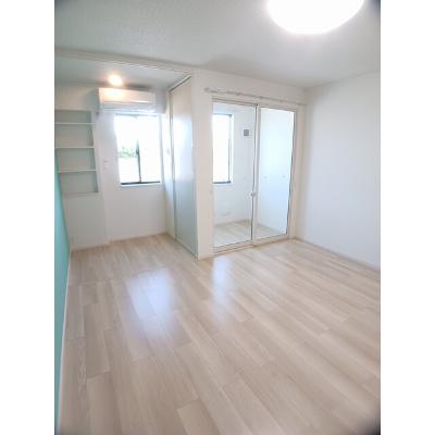 ジャダハウス丸亀　Ａ 102【管理NO：1-026627301-01020】 ★家具家電は申し込み後に搬入します★の物件画像