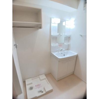 フィオーレ悠 101【管理NO：1-021192001-01010】 ★家具家電は申し込み後に搬入しますの物件画像