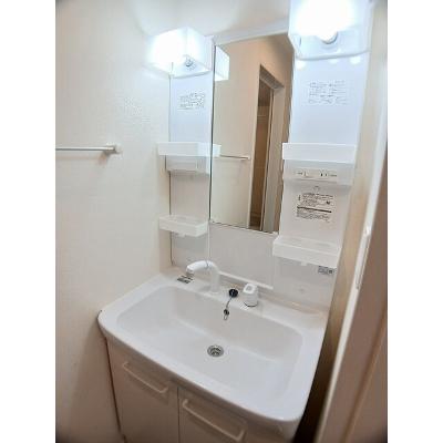 グランド・アヴェニュー　Ｂ 101【管理NO：1-020860302-01010】 ★家具家電は申し込み後に搬入します 2026年08月上旬入居可能の物件画像
