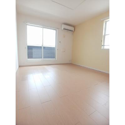 セレノ・ド・ルピナスⅠ 201【管理NO：1-019158701-02010】 ★家具家電は申し込み後に搬入しますの物件画像