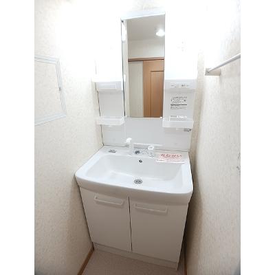 ヴィラ・サニーヒルＢ 203【管理NO：1-013905202-02030】 ★家具家電は申し込み後に搬入します★の物件画像