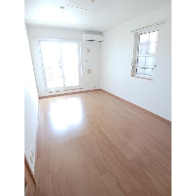 エスタシオン　Ａ 203【管理NO：1-013426801-02030】 ★家具家電は申し込み後に搬入しますの物件画像