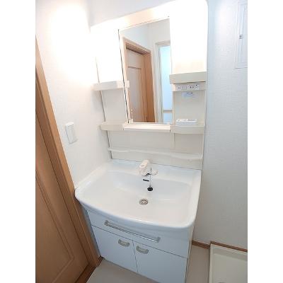 エスタシオン　Ａ 203【管理NO：1-013426801-02030】 ★家具家電は申し込み後に搬入しますの物件画像