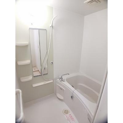 ファイン　ブラザー 102【管理NO：1-012224201-01020】 ★家具家電は申し込み後に搬入します★の物件画像