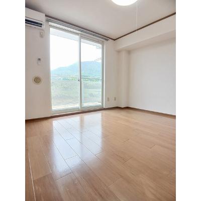 イリス　セゾン　Ｂ 202【管理NO：1-011510102-02020】 ★家具家電は申し込み後に搬入しますの物件画像