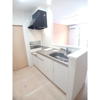 キャッスル　Ａ 102【管理NO：1-021425401-01020】 ★家具家電は申し込み後に搬入します★の物件画像