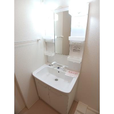 キャッスル　Ａ 102【管理NO：1-021425401-01020】 ★家具家電は申し込み後に搬入します★の物件画像