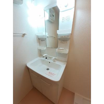 アールコフレ善通寺 202【管理NO：1-018567101-02020】 ★家具家電は申し込み後に搬入しますの物件画像