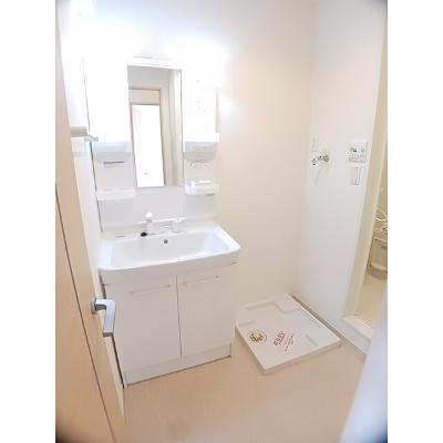 アールコフレ善通寺 102【管理NO：1-018567101-01020】 ★家具家電は申し込み後に搬入しますの物件画像