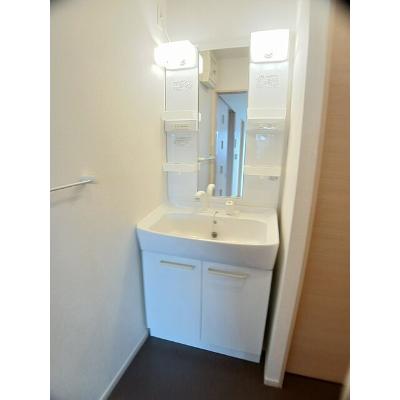 ラメゾン　ドゥ　カンパーニュＢ 201【管理NO：1-018202202-02010】 ★家具家電は申し込み後に搬入しますの物件画像