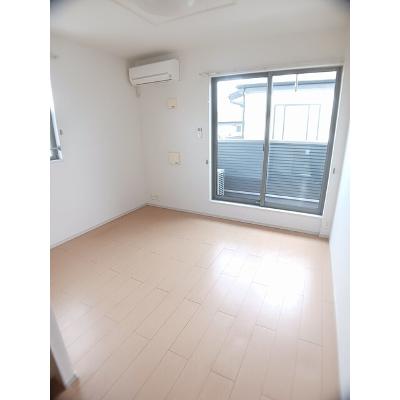 サンライズ・フジＣ 101【管理NO：1-017970401-01010】 ★家具家電は申し込み後に搬入します★の物件画像