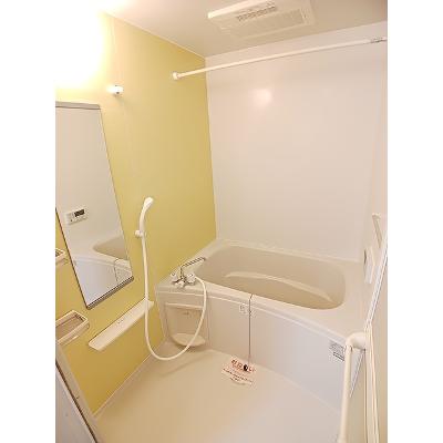 薔薇Ⅱ 203【管理NO：1-017665402-02030】 ★家具家電は申し込み後に搬入します★の物件画像