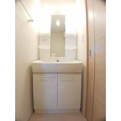 クレメント　スクエアＡ 101【管理NO：1-016883801-01010】 ★家具家電は申し込み後に搬入しますの物件画像