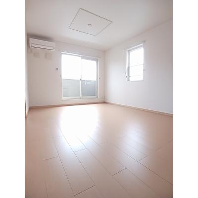 ＦＡＩＲＹ・ＳＭＩＬＥ　Ａ 202【管理NO：1-016118501-02020】 ★家具家電は申し込み後に搬入しますの物件画像