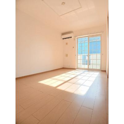 メゾン　ド　ソレイユ　Ａ 102【管理NO：1-014841301-01020】 ★家具家電は申し込み後に搬入しますの物件画像