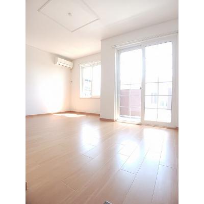 モーダ・パラッツォＡ 102【管理NO：1-013660601-01020】 ★家具家電は申し込み後に搬入しますの物件画像
