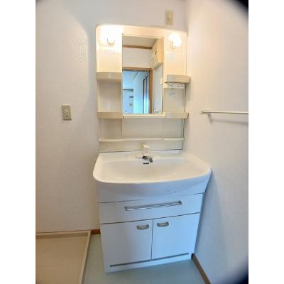 カサデルソレアード 201【管理NO：1-012671601-02010】 ★家具家電は申し込み後に搬入しますの物件画像