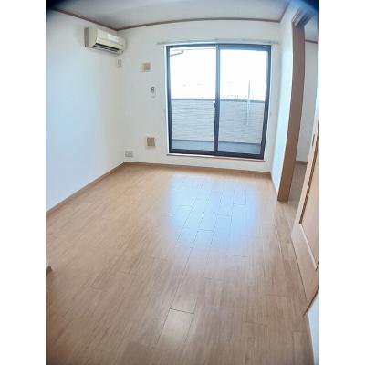 セナ　アイランド　Ｂ 203【管理NO：1-012284202-02030】 ★家具家電は申し込み後に搬入しますの物件画像
