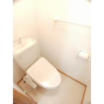 ポム・ド・テールＢ 101【管理NO：1-012246702-01010】 ★家具家電は申し込み後に搬入します★の物件画像