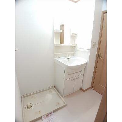 ポム・ド・テールＢ 101【管理NO：1-012246702-01010】 ★家具家電は申し込み後に搬入します★の物件画像