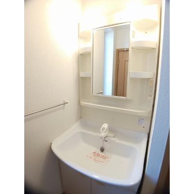 エスコート　Ａ 103【管理NO：1-012149401-01030】 ★家具家電は申し込み後に搬入しますの物件画像
