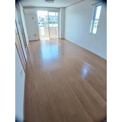 サウス郡家　Ａ 101【管理NO：1-012104501-01010】 ★家具家電は申し込み後に搬入します★の物件画像