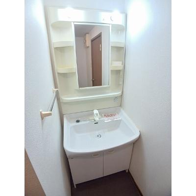 セントポーリアくすみ　Ｂ 201【管理NO：1-011392102-02010】 ★家具家電は申し込み後に搬入しますの物件画像
