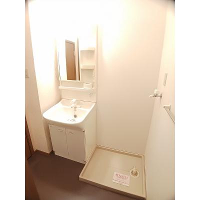 メゾン・サンパティーク 102【管理NO：1-011363601-01020】 ★家具家電は申し込み後に搬入します★の物件画像