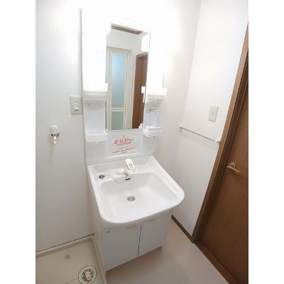 コリーヌ　ＨＩＲＡＯＫＡ　Ａ 101【管理NO：1-011317401-01010】 ★家具家電は申し込み後に搬入します★の物件画像