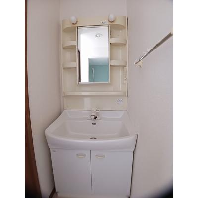 ハイランドさぬき　Ｂ 101【管理NO：1-010697702-01010】 ★家具家電は申し込み後に搬入しますの物件画像