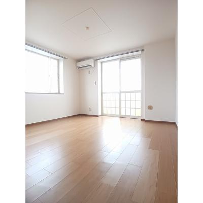 ピースフルハイツ　Ｂ 201【管理NO：1-010632302-02010】 ★家具家電は申し込み後に搬入しますの物件画像