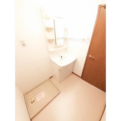 ラ・フォンダ　Ａ 201【管理NO：1-010492901-02010】 ★家具家電は申し込み後に搬入しますの物件画像