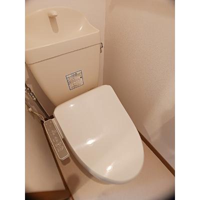エバーグリーンロードＫ 201【管理NO：1-010212601-02010】 ★家具家電は申し込み後に搬入します★の物件画像