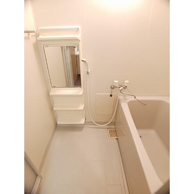 シェーヌ　Ｂ 201【管理NO：1-010120202-02010】 ★家具家電は申し込み後に搬入します★の物件画像