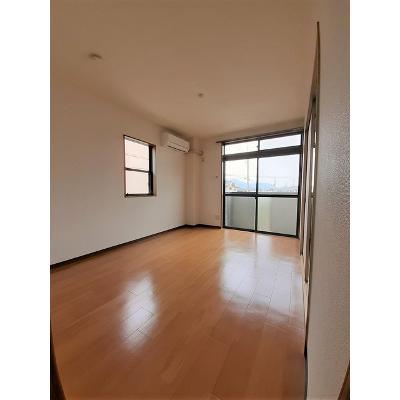 ロマネスクローズ　Ａ 201【管理NO：1-009748301-02010】 ★家具家電は申し込み後に搬入しますの物件画像